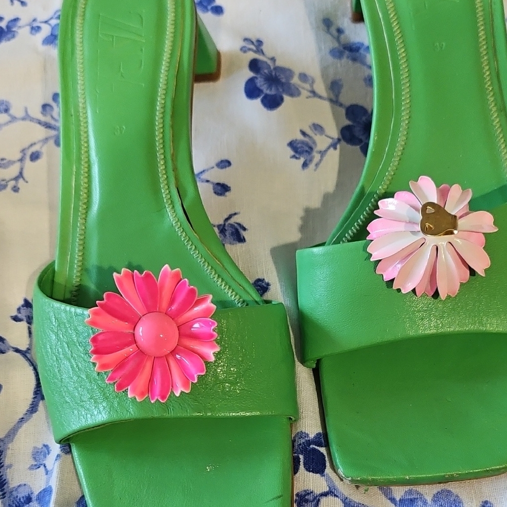 Women's Shoe Clip Ons